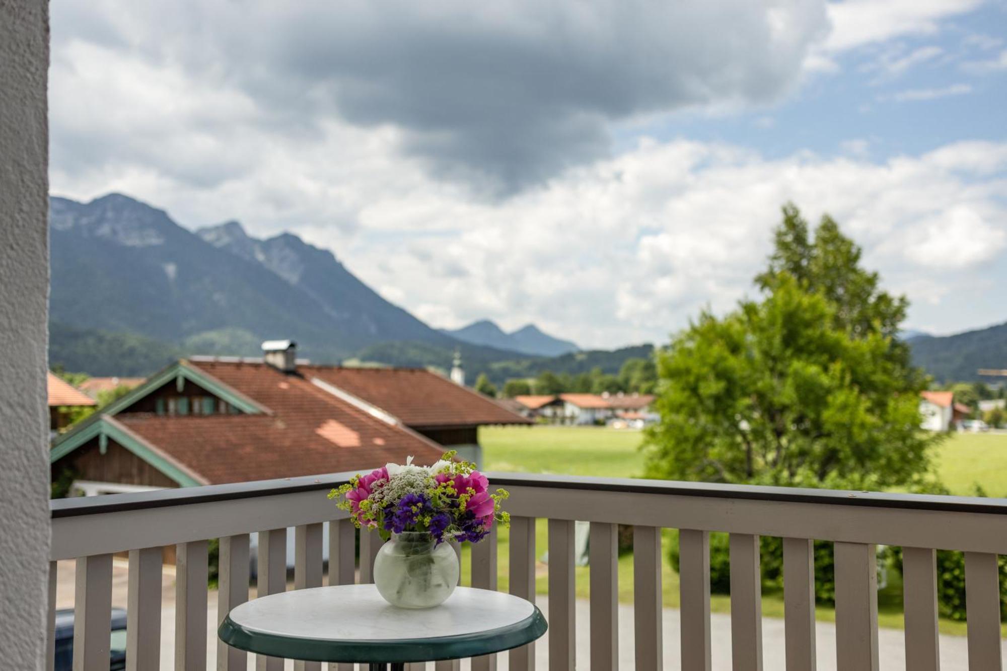 Hubertus Appartements Инцелль Экстерьер фото