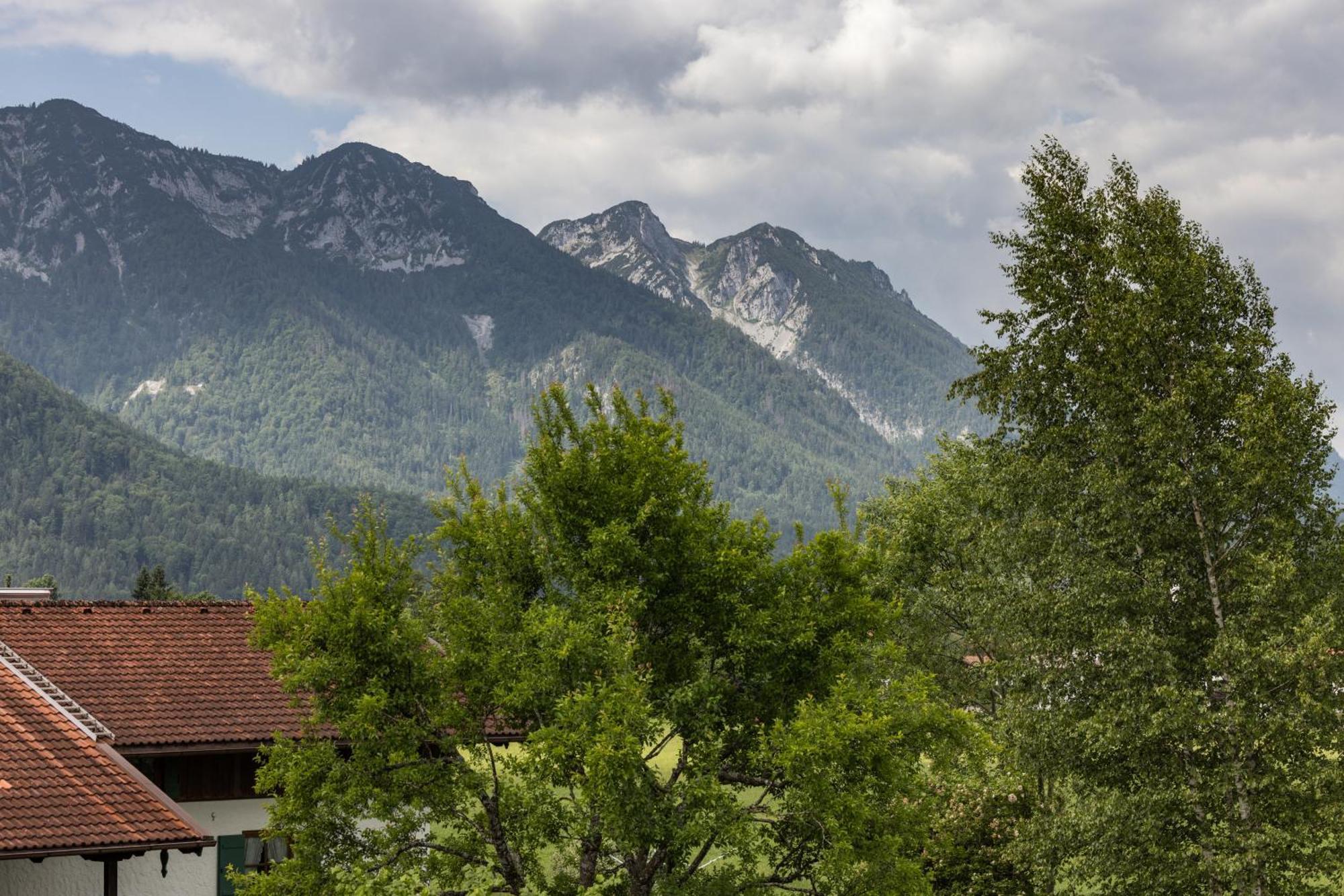 Hubertus Appartements Инцелль Экстерьер фото